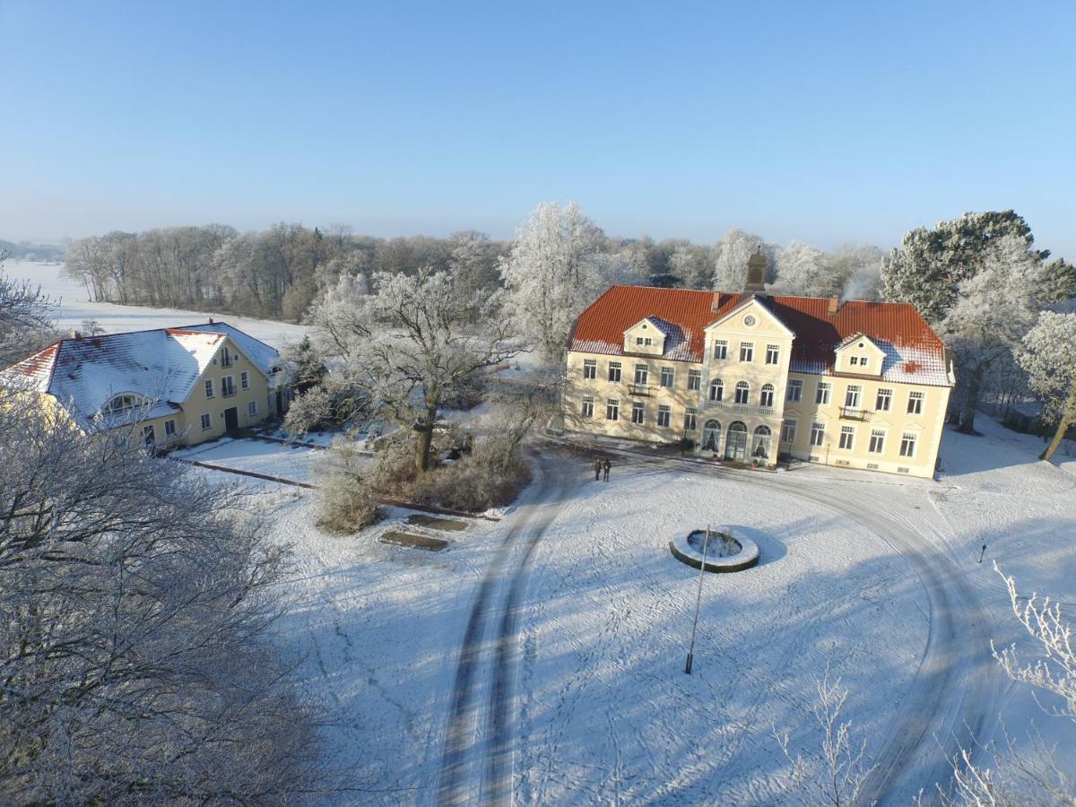 Landgut Oberhof Apartment Klutz Exterior foto